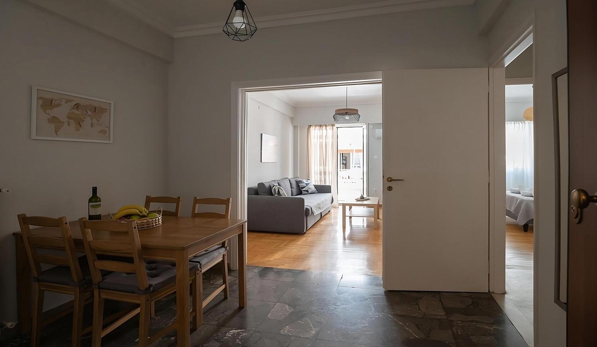 Entire Apt, 3Rd Floor, 1 Bedroom Атина Екстериор снимка